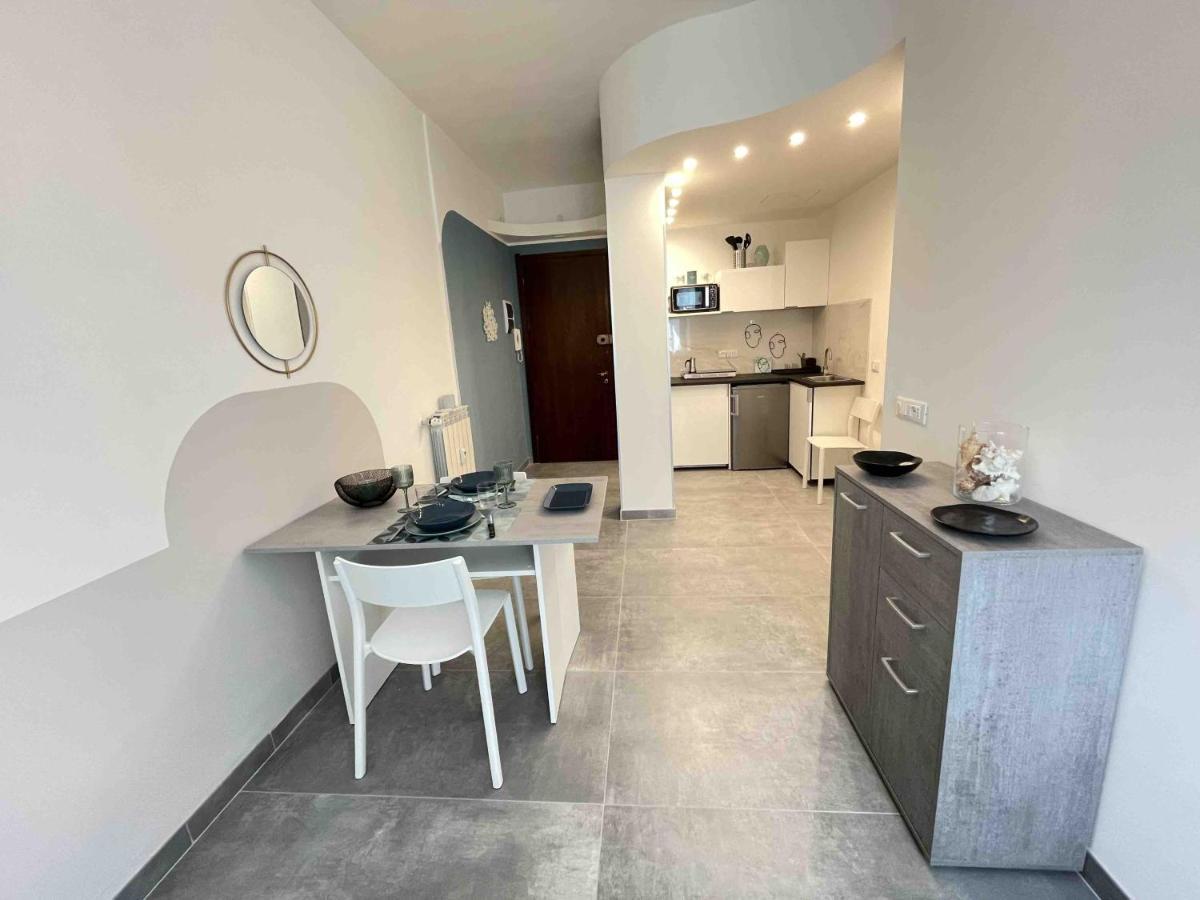 Amazing Flat Central Wi Fi A/C Apartment ราปาลโล ภายนอก รูปภาพ